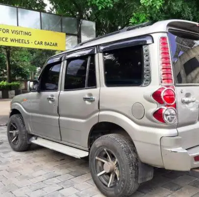 Mahindra Scorpio LX 2010
