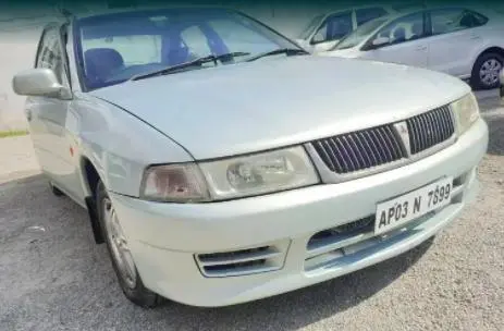 Mitsubishi Lancer LXD 2.0 2004