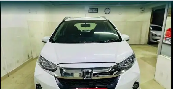 Honda BR-V V Petrol 2018