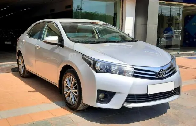 Toyota Corolla Altis 1.8 GL 2014