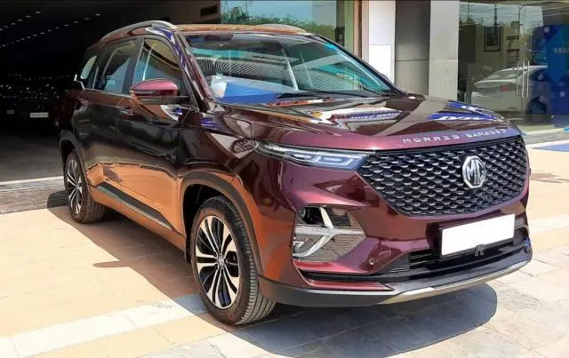 MG Hector Plus Sharp 1.5 DCT Petrol 2021