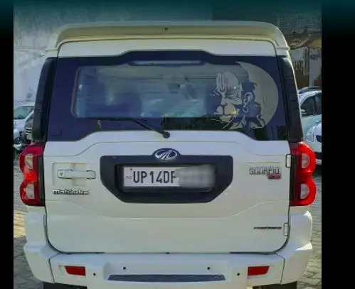 Mahindra Scorpio S10 2017