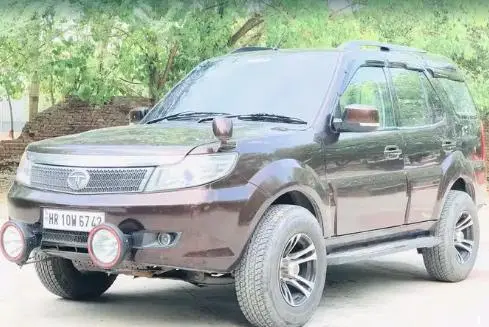 Tata Safari Storme EX 2014