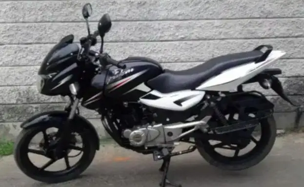 Bajaj Pulsar 150cc 2015