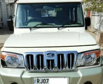Mahindra Bolero SLE 2013