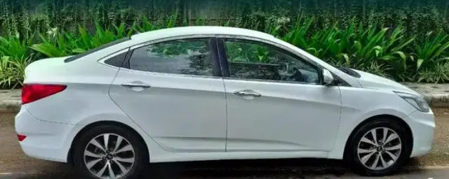 Hyundai Verna 1.6 SX CRDI AT 2014