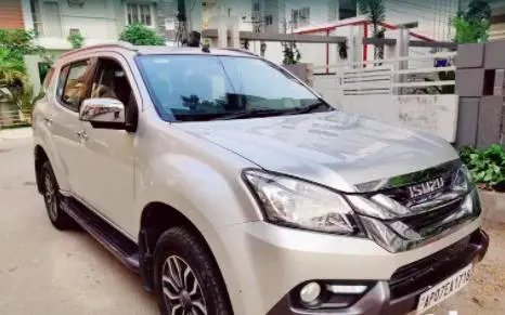 Isuzu MU-X 4x2 2018