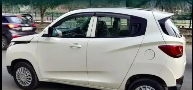 Mahindra KUV100 K2 6 STR 2018