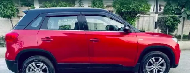 Maruti Suzuki Vitara Brezza ZDi Plus Dual Tone 2017