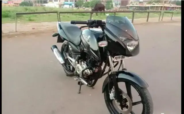 Bajaj Pulsar 150cc 2015