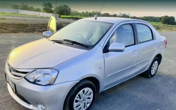 Toyota Etios GD 2012