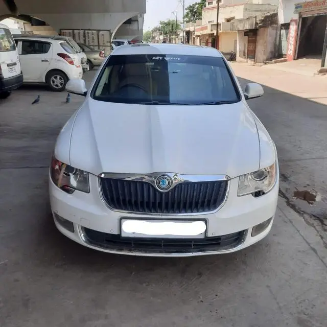 SKODA SUPERB Elegance 1.8 TSI AT 2011