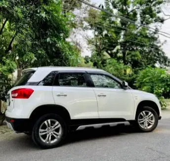 Maruti Suzuki Vitara Brezza ZDi 2017