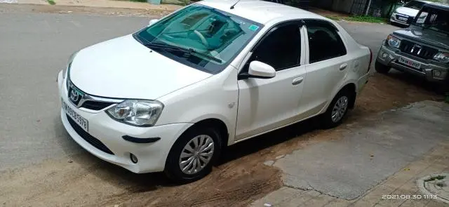 Toyota Etios GD 2015