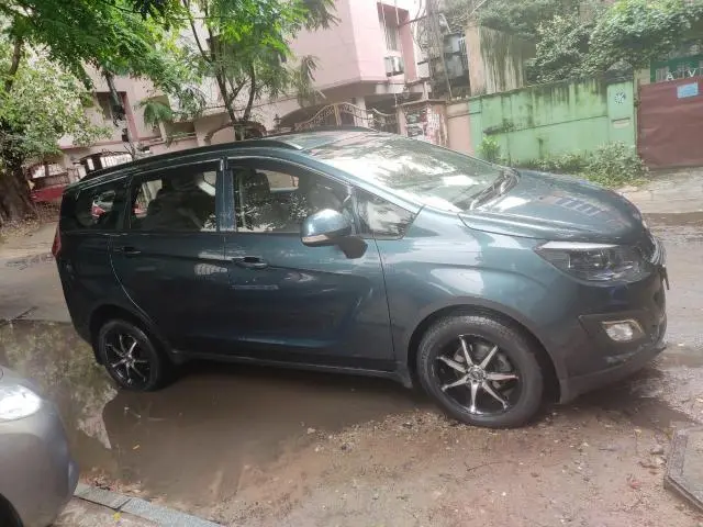 Mahindra Marazzo M4 7 STR 2019