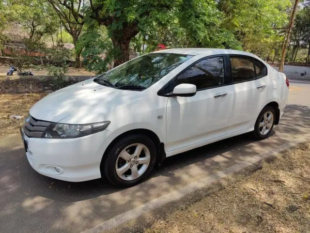 Honda City V i-VTEC 2011
