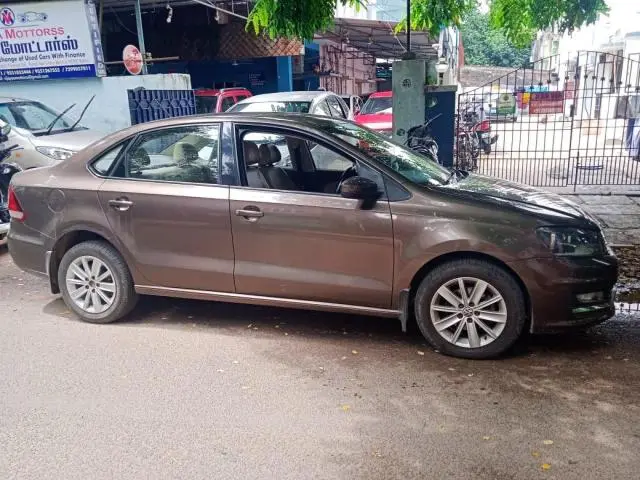 Volkswagen Vento 1.5 TDI Highline 2016