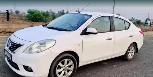 Nissan Sunny XV DIESEL 2012