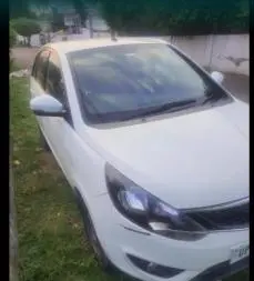 Tata Bolt XT Petrol 2015