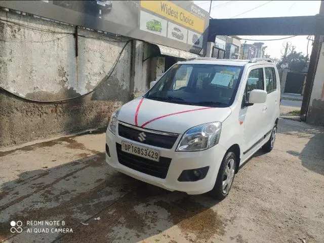 Maruti Suzuki Wagon R VXi AMT 2017