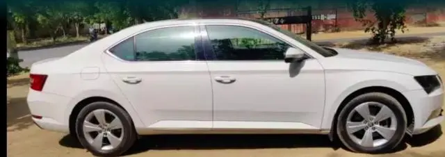 SKODA SUPERB 1.8 Style TSI AT 2016