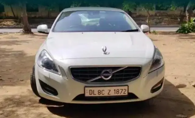 Volvo S60 Kinetic D4 2013