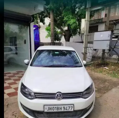 Volkswagen Polo Highline 1.2L (P) 2014