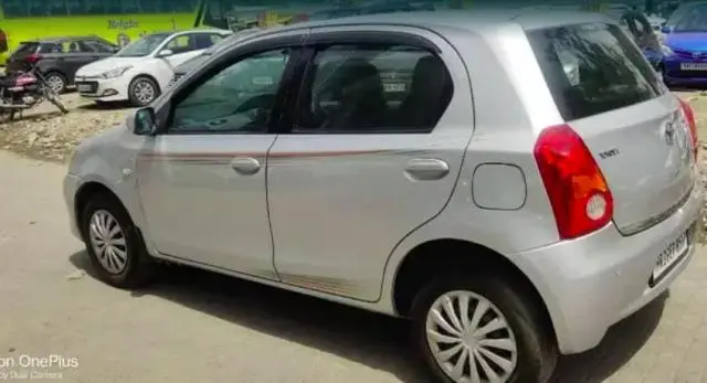 Toyota Etios Liva GD 2012
