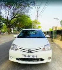 Toyota Etios Liva GD 2013