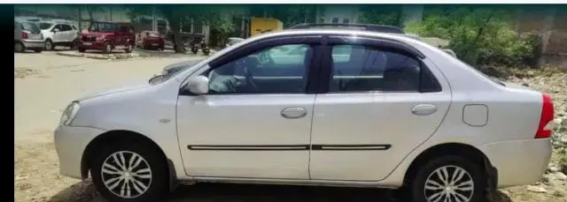 Toyota Etios GD 2012