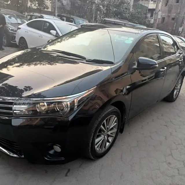Toyota Corolla Altis 1.8 VL AT 2015