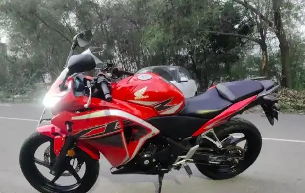 Honda CBR 250R 2019