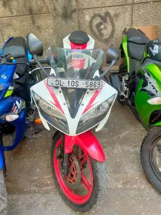 Yamaha YZF-R15 150cc 2012