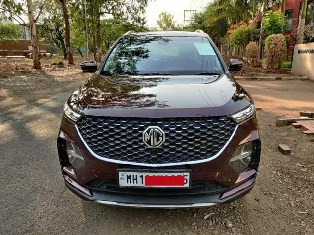 MG Hector Plus Sharp 1.5 Petrol Turbo Hybrid MT 6 STR 2021