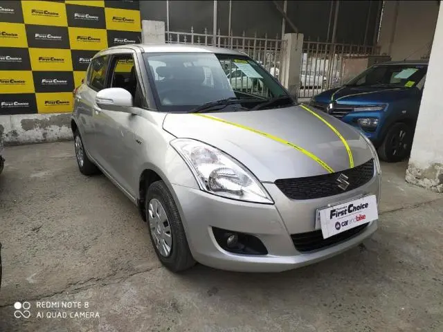 Maruti Suzuki Swift VXi 2012