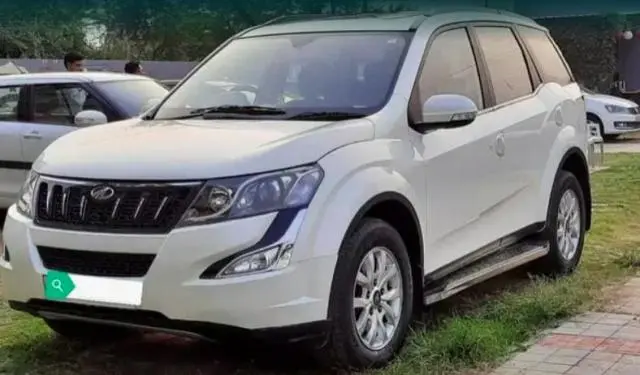 Mahindra XUV500 W10 AWD 2018