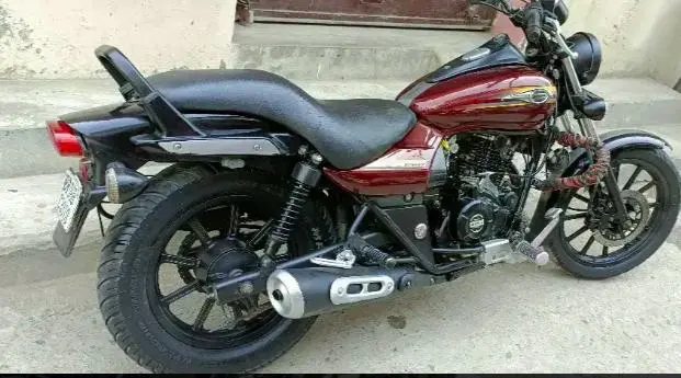 Bajaj Avenger Street 150 2017