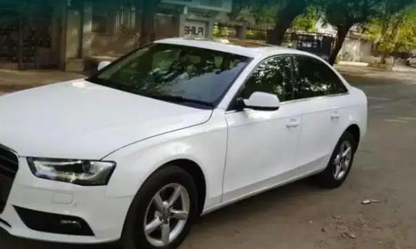 Audi A4 2.0 TDI 177 Bhp Premium Plus 2013