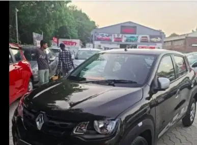 Renault KWID 1.0 RXT AMT Opt 2017