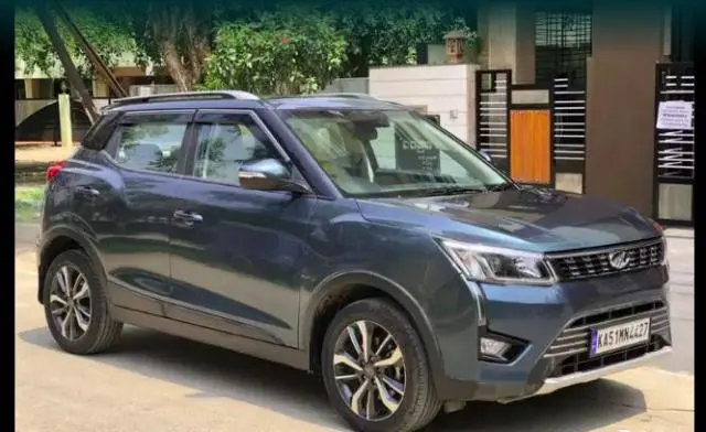 Mahindra XUV300 W8 AMT (O) DIESEL 2019