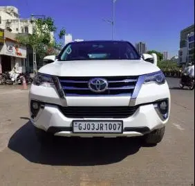 Toyota Fortuner 2.8 4x2 AT 2017