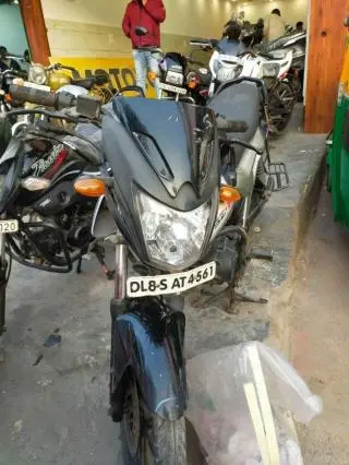Yamaha SZR 150cc 2014