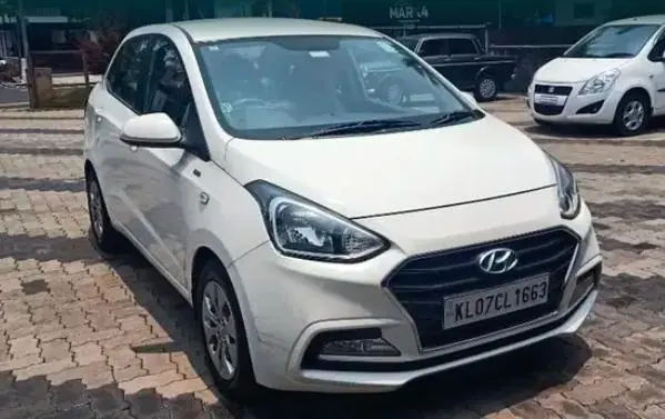 Hyundai Xcent Base 1.2 2017