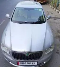 Skoda Superb 1.8 Style TSI MT 2010