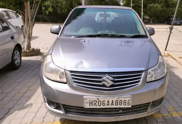 Maruti Suzuki SX4 VDi 2013