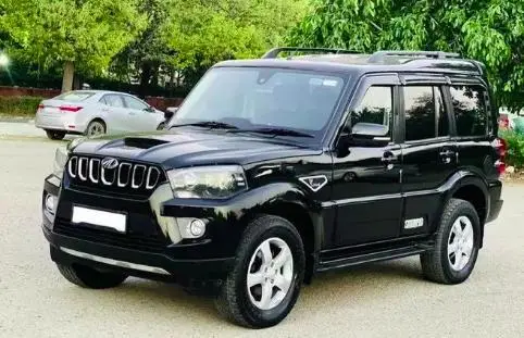 Mahindra Scorpio S11 2WD 2017