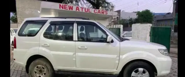 Tata Safari Storme 2.2 LX 4x2 2014