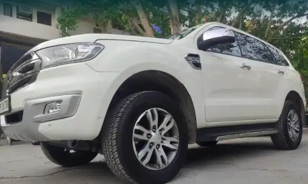 Ford Endeavour Titanium 3.2 4x4 AT 2018