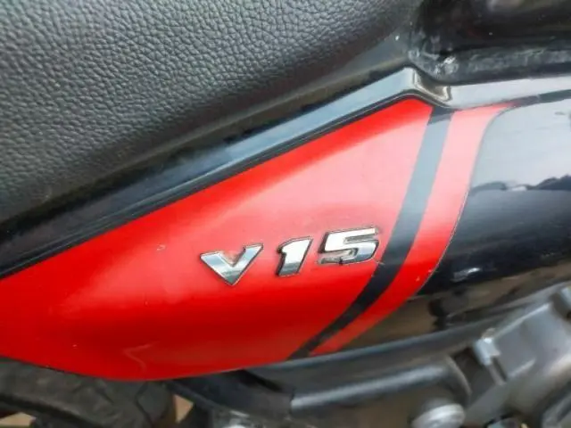 Bajaj V15 150cc 2016