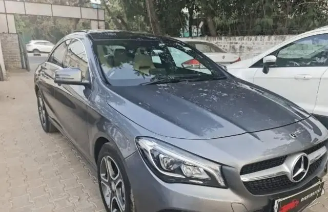 Mercedes-Benz E-Class E250 CDI Blue Efficiency 2011